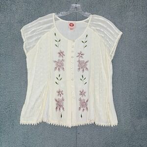 Karma Circle USA Cream Floral Embroidered Rayon Boho Blouse Free Size Button Up